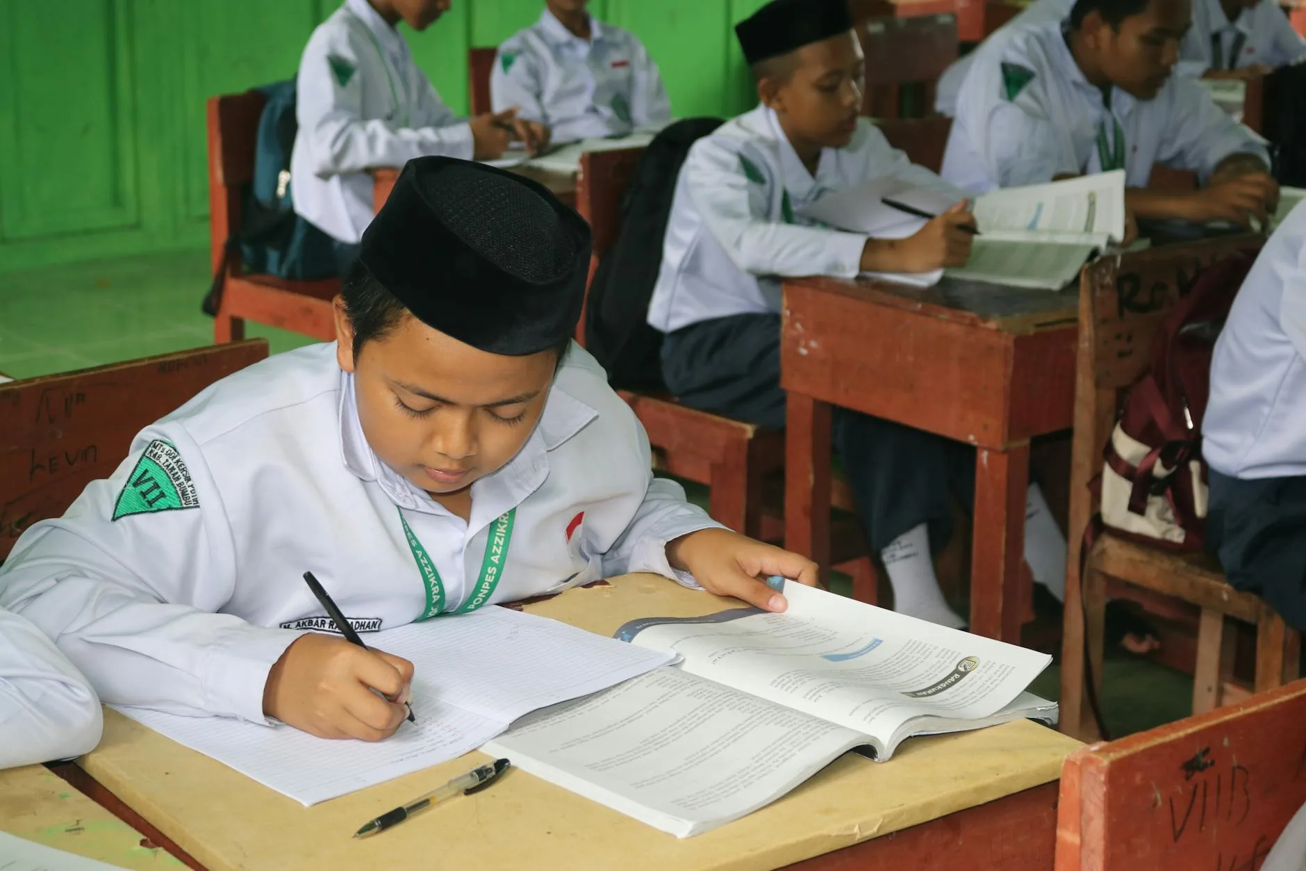 Guru les privat calistung di Jogja membantu anak belajar membaca, menulis, dan berhitung secara menyenangkan